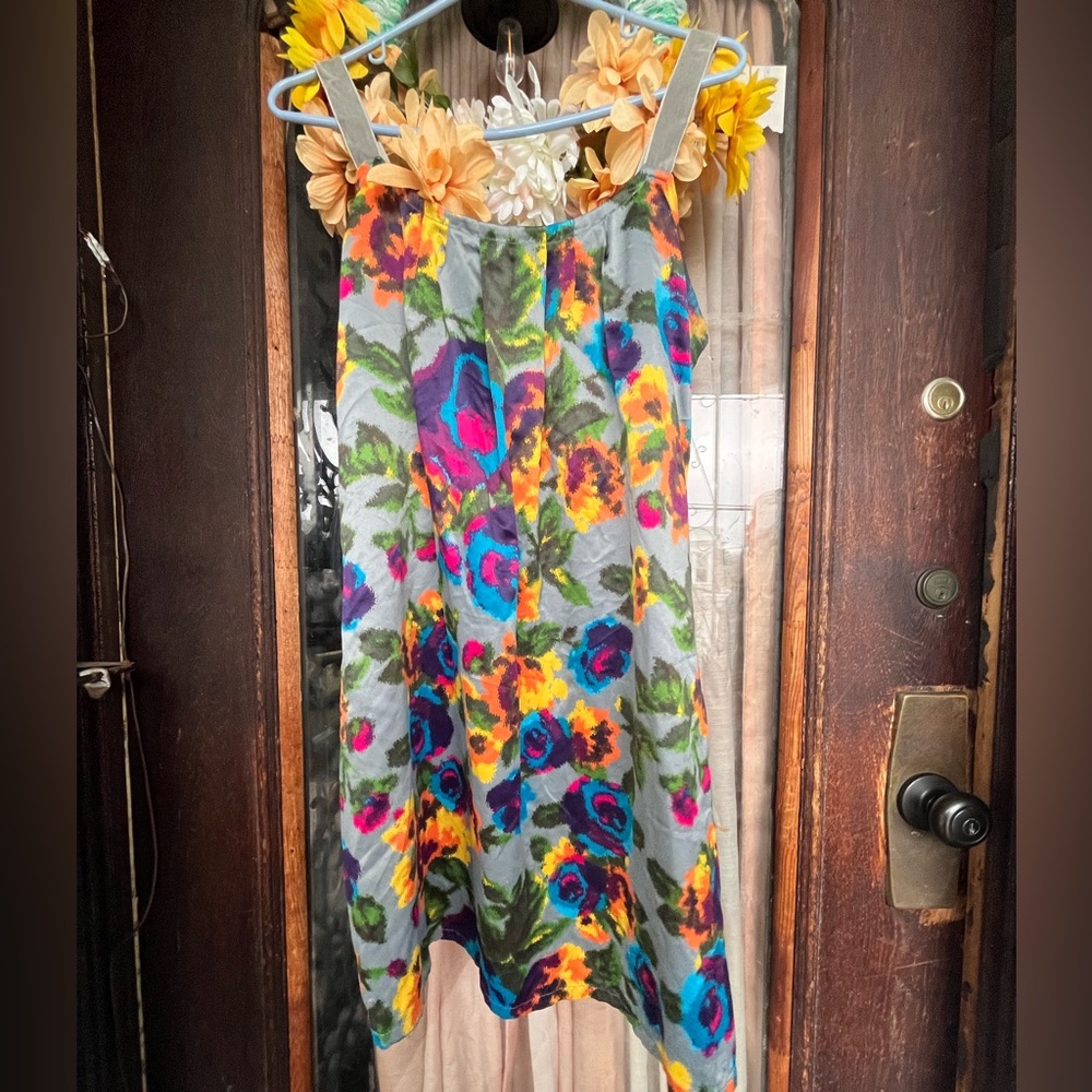 Silver Floral Multicolor Sun Dress Size Large EUC
